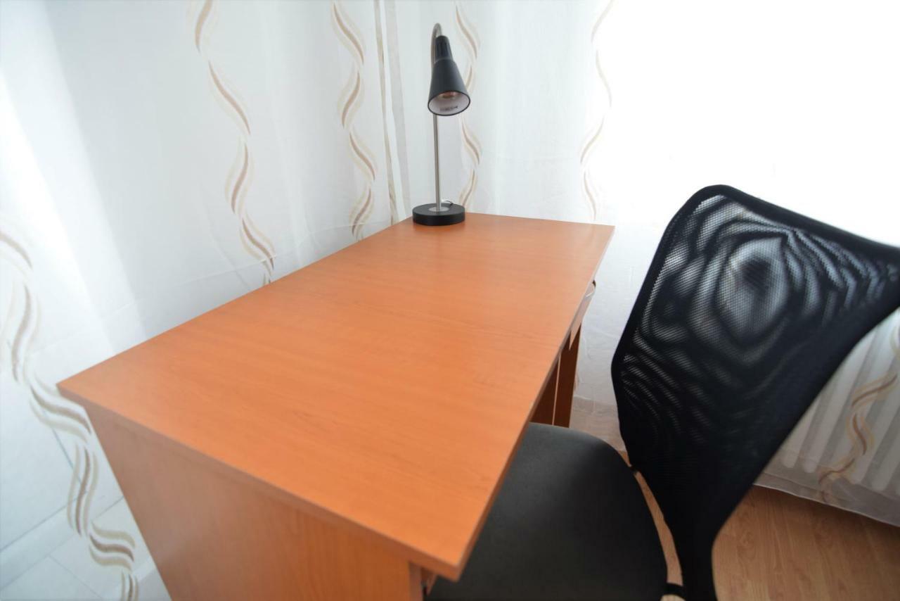 Resedinta Lui Calin Lägenhet Bukarest Exteriör bild