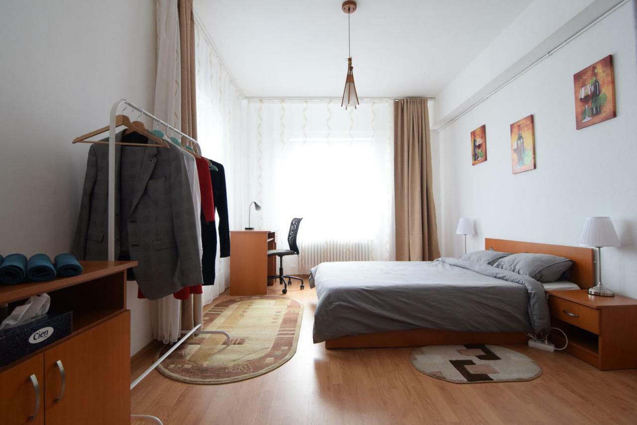 Resedinta Lui Calin Lägenhet Bukarest Exteriör bild